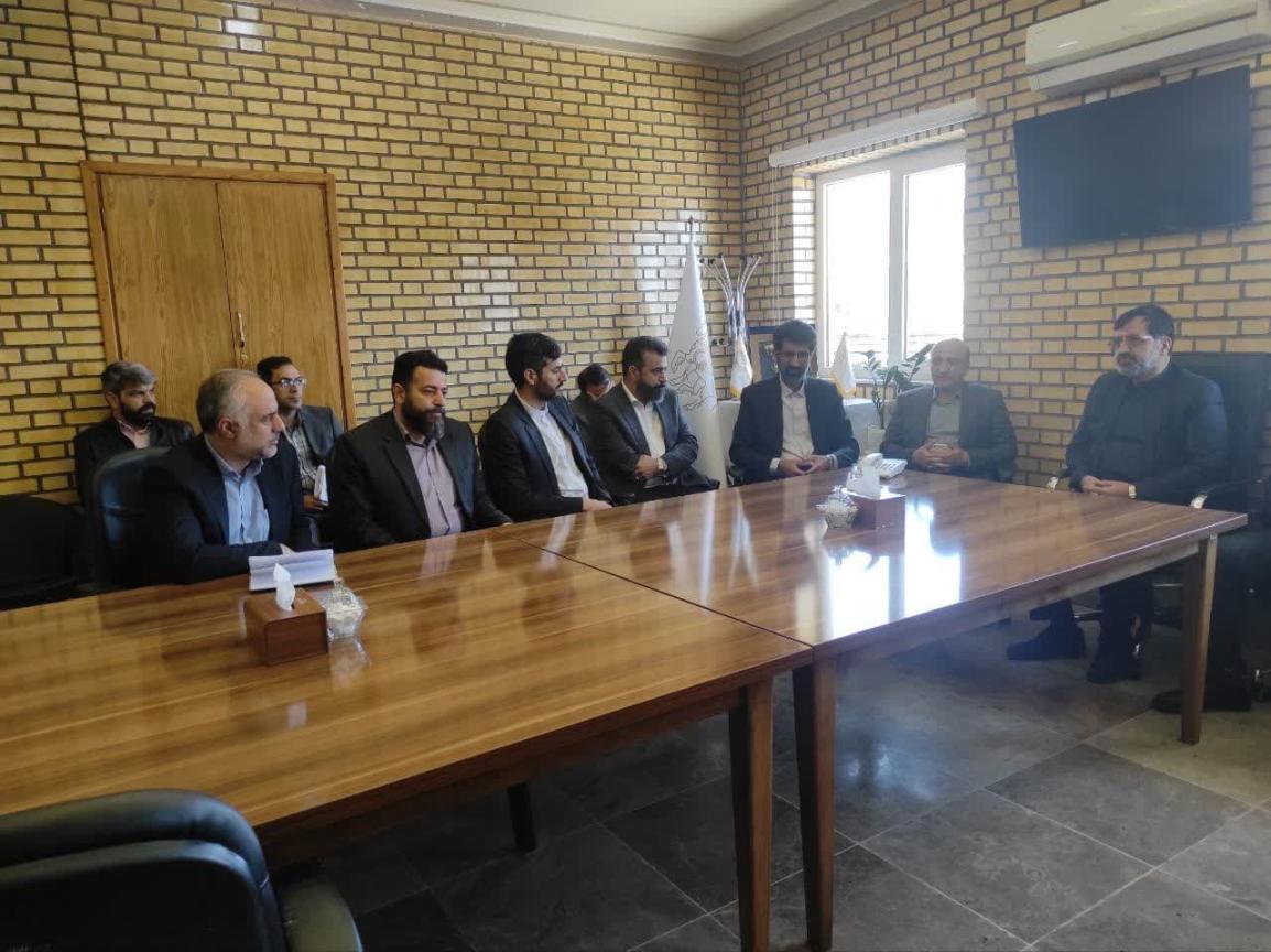 بازدید از واحد تولیدی توسن دارو در راستای طرح صنعتیار و رفع موانع تولید واحدهای تولیدی بازدید از واحد تولیدی توسن دارو در راستای طرح صنعتیار و رفع موانع تولید واحدهای تولیدی